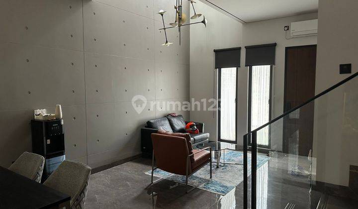 Dijual Rumah Rapih Cantik 2lantai Di Delatinos Serpong  2