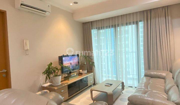 Dijual Apartemen Hampton Park Full Renovasi 1