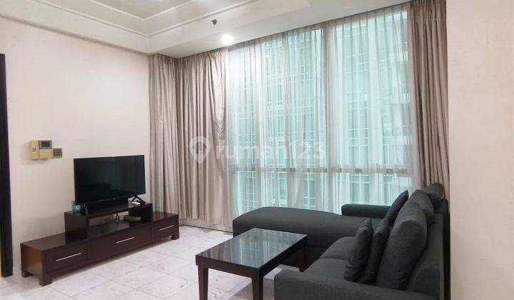 Disewakan Apartemen The Peak Sudirman 2BR Private Lift 1