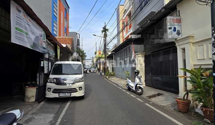 Rumah Potensi Ekonomi Tinggi Nyaman Aman Luas Mewah Di Kebonkacang Jakarta 2