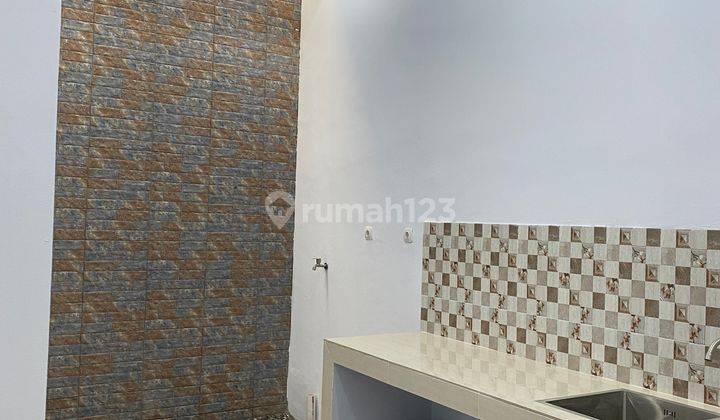 Termurah, Rumah Baru Sangat Strategis dekat sumarecon 8