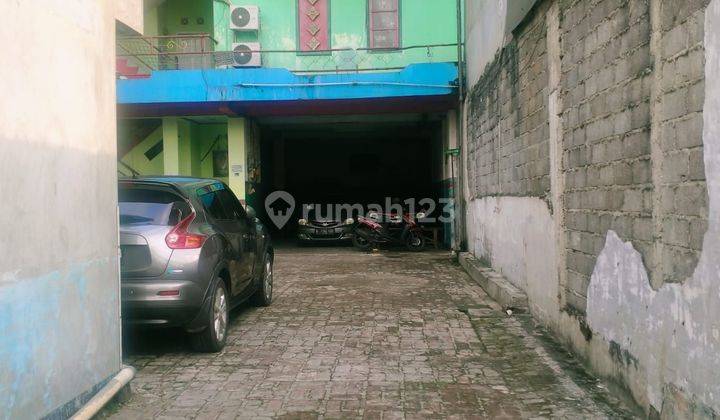 Rumah kost di Matraman Jakarta timur menguntungkan strategis modern nyaman dan aman 1