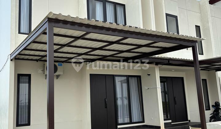 European-Style House Complete Facilities Close to Jakarta