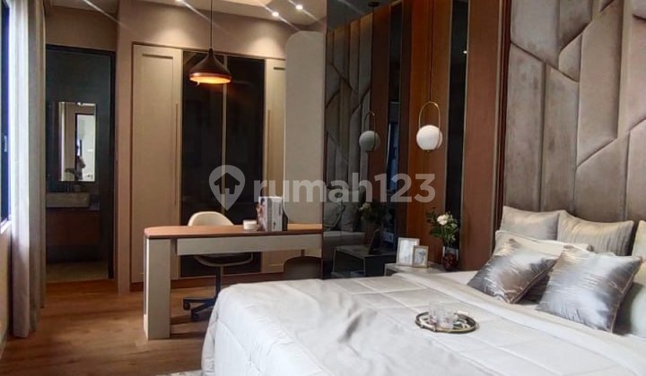 Luxury House in Cibubur, Strategic, Safe, and Comfortable 2