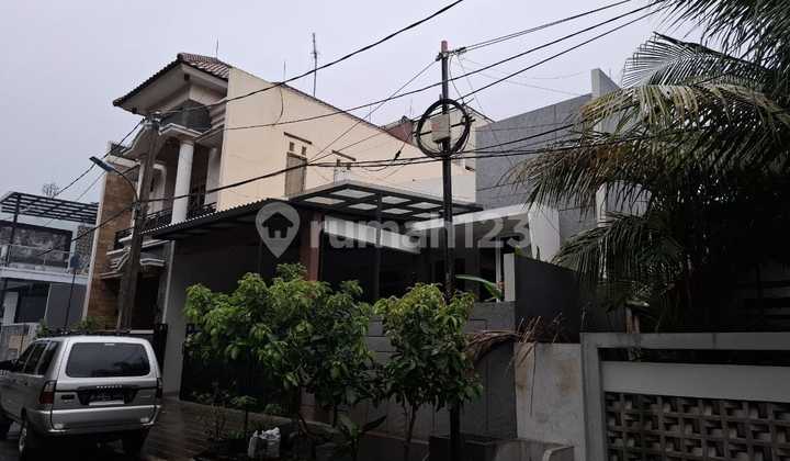 Rumah Mewah Nyaman Dan Aman Di Komplek Dpr Dijakarta Timur 2