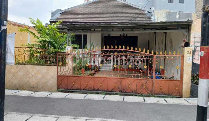 Rumah Strategis di Bungur Pasarsenen Jakarta Harga Ekonomis 1