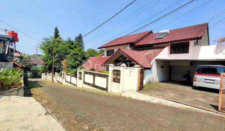 Rumah Mewah Pinggir Jalan Besar Dekat Atrium Senen, Rspad Dan Stasiun, Jakpus 1