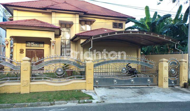 RUMAH SIAP HUNI TERAWAT DI BOULEVARD PERUMAHAN WIKA 1