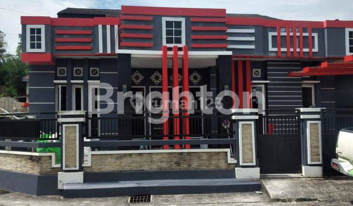 RUMAH BESAR YANG CANTIK HARGA MENARIK 1