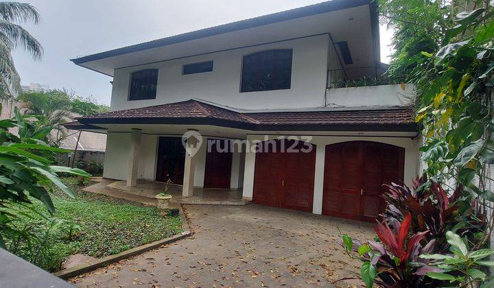 RUMAH ELIT DI KEBAYORAN BARU 1