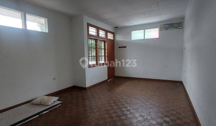 RUMAH COCOK UNTUK KANTOR/GYM DLL Ruang Usaha 17