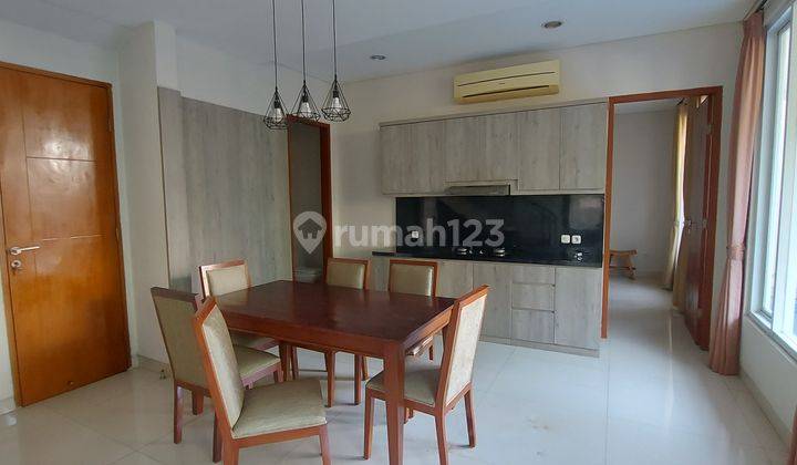 RUMAH MINIMALIS DI PONDOK INDAH HOOK 2