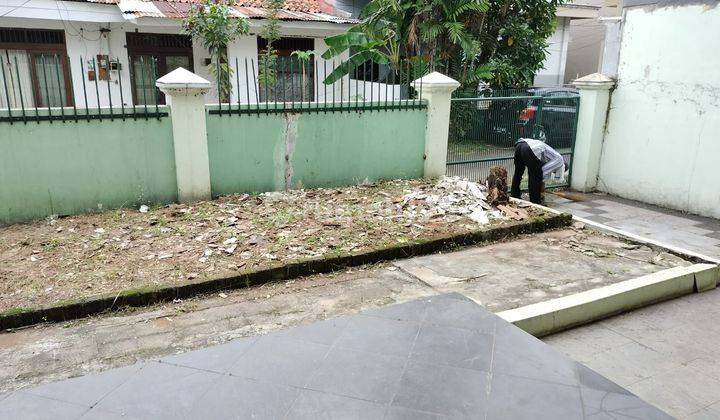 RUMAH SUPER MURAH DI KEBAYORAN BARU SELANGKAH KE BLOK M 2