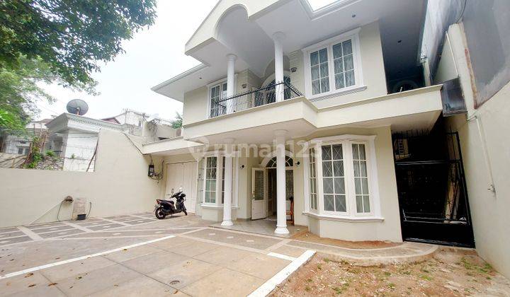 RUMAH DEKAT KAWASAN BISNIS SCBD JAKARTA 1