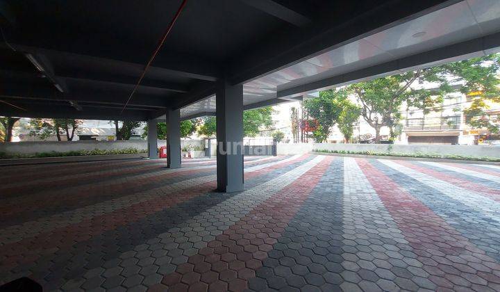 GEDUNG BARU 5 LANTAI PARKIR LUAS SELANGKAH KE TOL 2