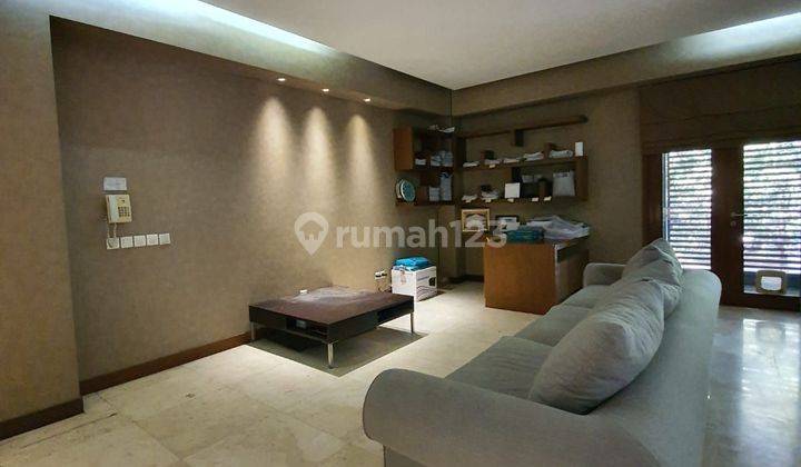 APARTEMEN DI SCBD 2