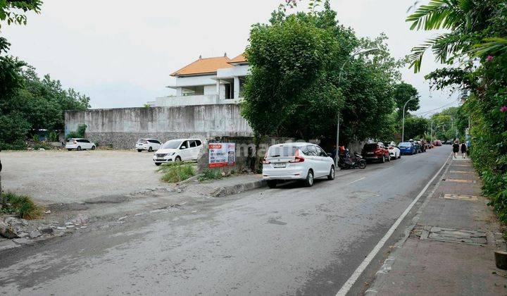 LAND BEACH FRONT BALI 1