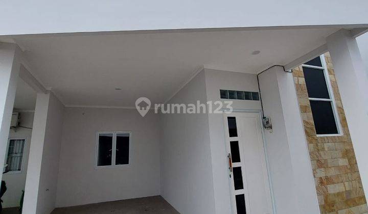 Rumah baru dekat komplek Kampus STAN di Bintaro.Bs kpr Dp0%.free 2