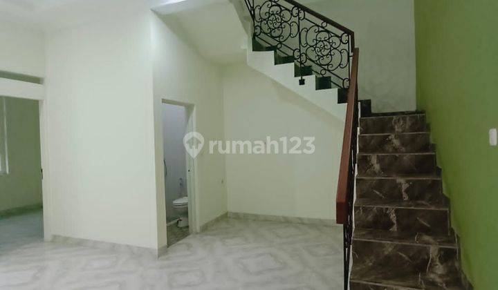 HARGA MURAH.Rumah Baru Cluster.nempel Mal Bintaro PLAZA,Stasiun  2