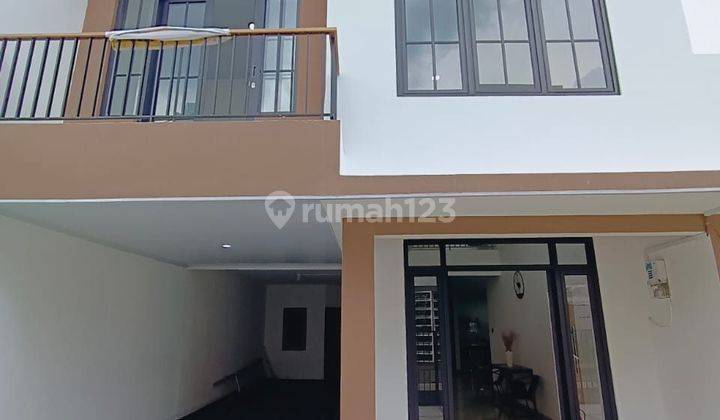 Rumah Baru Full Renovasi dlm komplek di Kebayoran Baru.Masih Nego 2