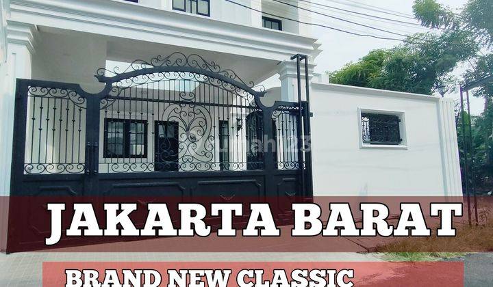 Rumah Mewah Plus kolam renang di Jakarta barat.dekat gerbang tol 2