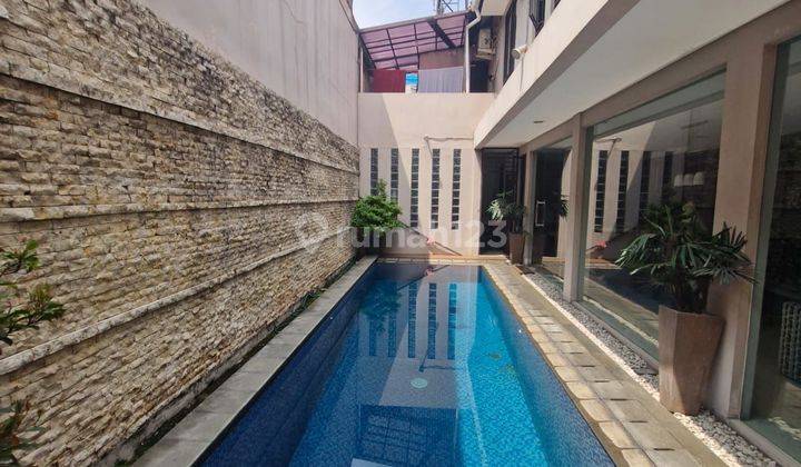 Rumah Mewah Cluster Privat Kolam Renang di Bintaro, pondok Ranji 1