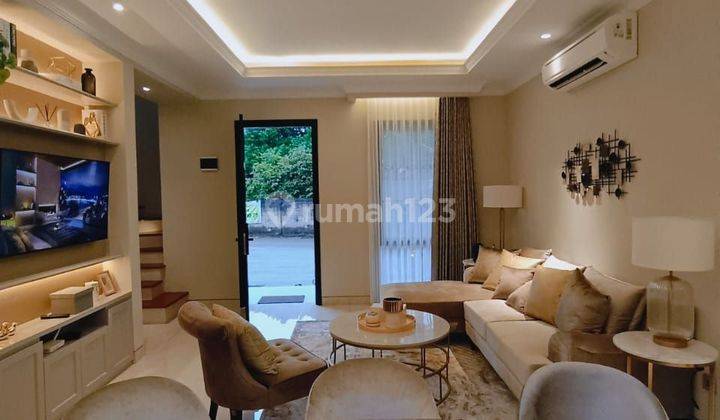 Rumah Baru FULL FURNISHED Di Jakarta Selatan.Dkt Mal Pondok Indah 1