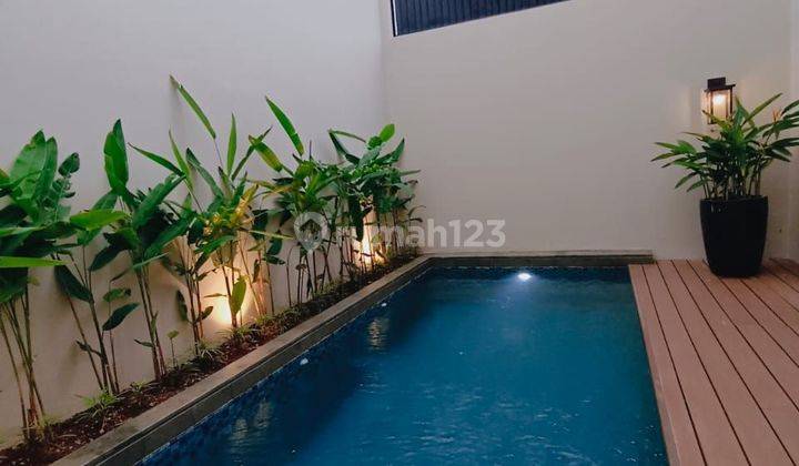 Rumah Baru FULL FURNISHED Di Jakarta Selatan.Dkt Mal Pondok Indah 2