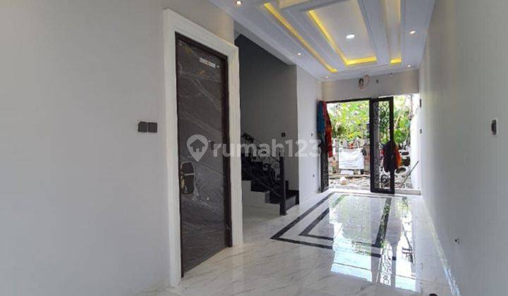 Rumah Baru Ready di Jakarta Selatan.dkt pusat bisnis perkantoran 2