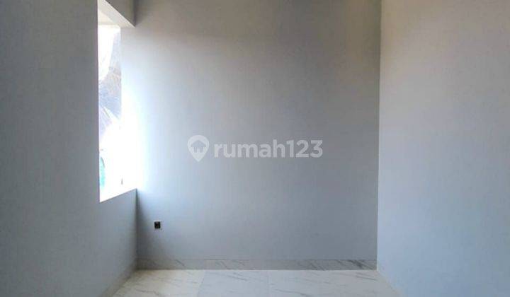 Rumah Baru Ready di Jakarta Selatan.dkt pusat bisnis perkantoran 2