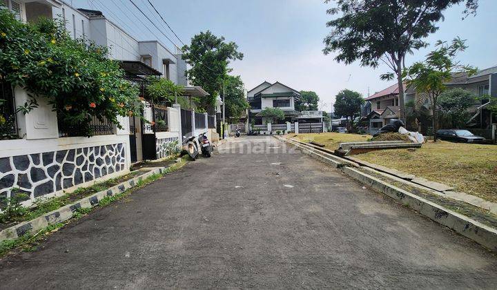 Rumah Hook LT 329m Murah Dalam Komplek Dekat Kampus UPN Jakarta 2