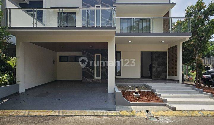 Rumah Mewah Baru Posisi Hook Di Komplek Bintaro Jaya.harga Murah 1