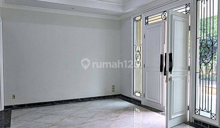 Rumah Lokasi Tenang Dan Sangat Strategis di Puri Indah Jakarta Barat 8