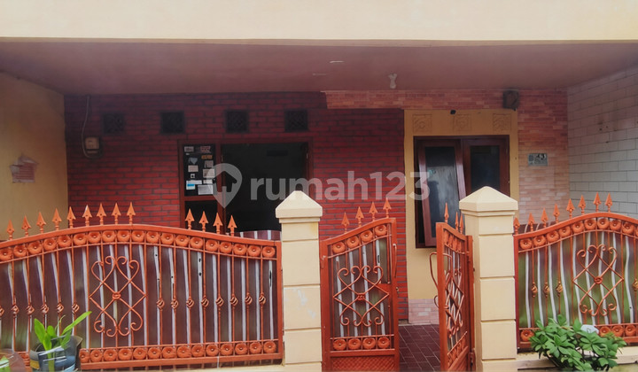 Di Jual Rumah Perumnas 3 Kamar 90M di Depok 2 Tengah