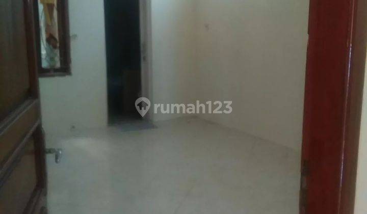 Di Jual Rumah Luas 2 Lantai Murah di Depok 2