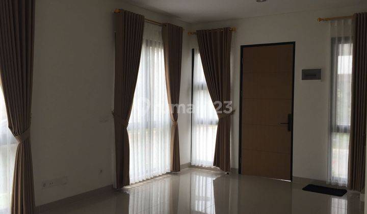 Di Sewakan Rumah Hook Fully Furnished di Bsd 2