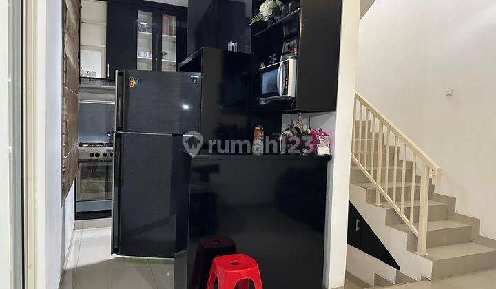 Di Jual Rumah Semi Furnished di Semanan Jakarta Barat 1