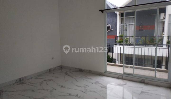 Di Jual Rumah Baru, Full Marmer di Jakarta Timur Superrr Strategis 2