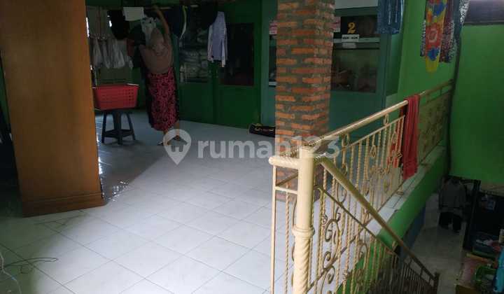 Di Jual Murah Rumah HOOK Luas 171 m  Dekat Masjid di Depok Timur 2