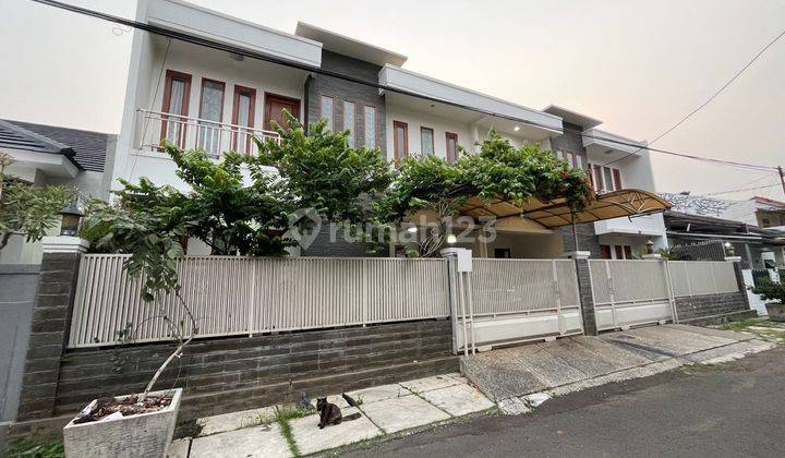 Di Jual Rumah Luas Mewah di Bintaro 2