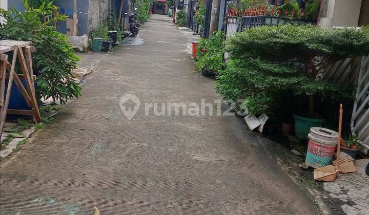 Di JUAL RUGI BUTUH UANG Rumah 90m di Perumnas di Depok 2 Timur Dalam 2