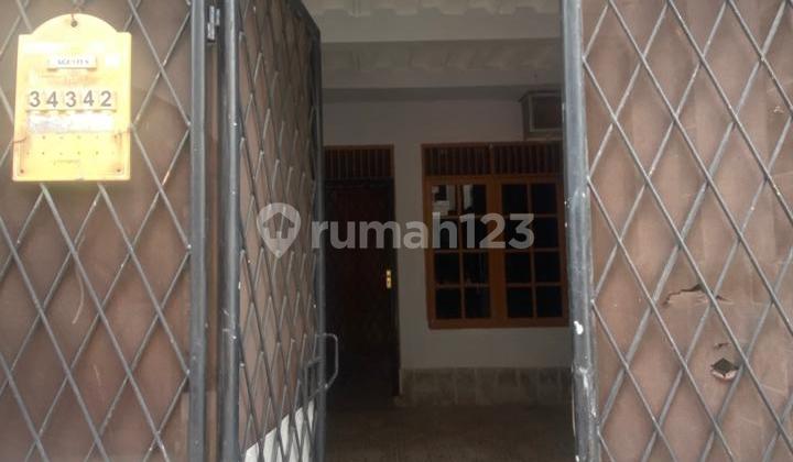 For Rent: 2-Story House with 3 Bedrooms in Cilodong, Depok 2