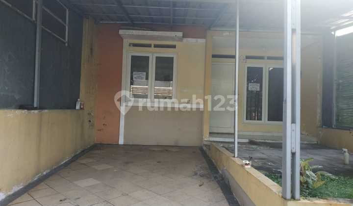 Di Jual MURAH Rumah Depan Taman di Bellacasa Residence DEPOK 1