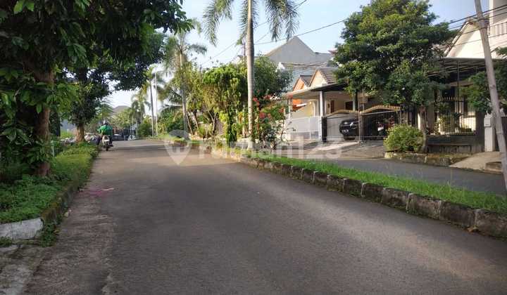 Di Sewakan Rumah Luas 2Lantai Semi Furnished di Bellacasa Depok 2