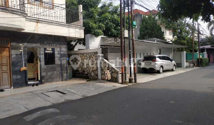 Di Jual Kost 11 Pintu Pinggir Jalan Raya di Cilandak Jakarta Selatan