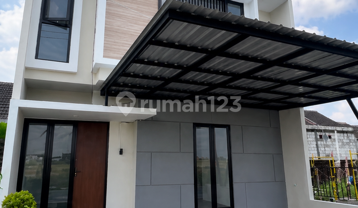 Rumah 2 Lantai Siap Huni - Krian Kota