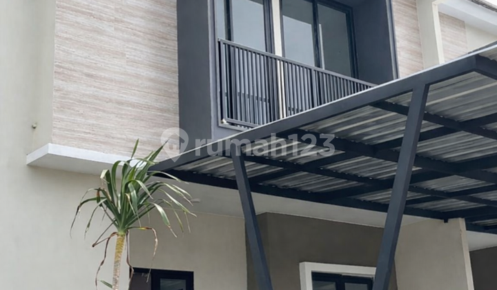 Exclusive 2-Story House in Heritage Cluster, Krian, Sidoarjo