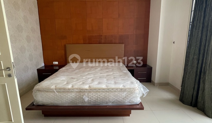 For Rent. Cluster Emerald Pondok Hijau Golf 2