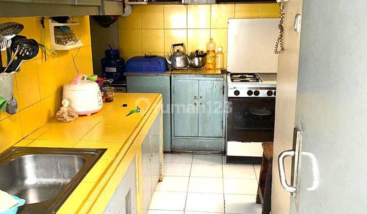 Rumah di tengah Kota Segitiga Emas di Gatot Subroto Akses Rasuna Said Bangunan sangat Kokoh dan Bagus 11