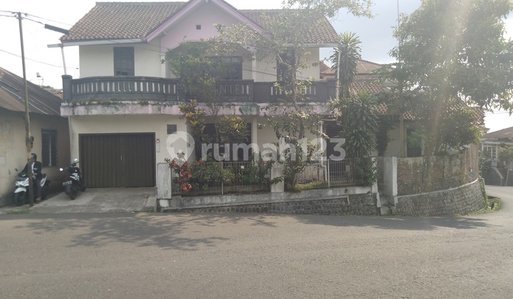 Rumah Full Bangunan Dua Lantai Jalan Lebar Di Kabupaten Wonosobo 1
